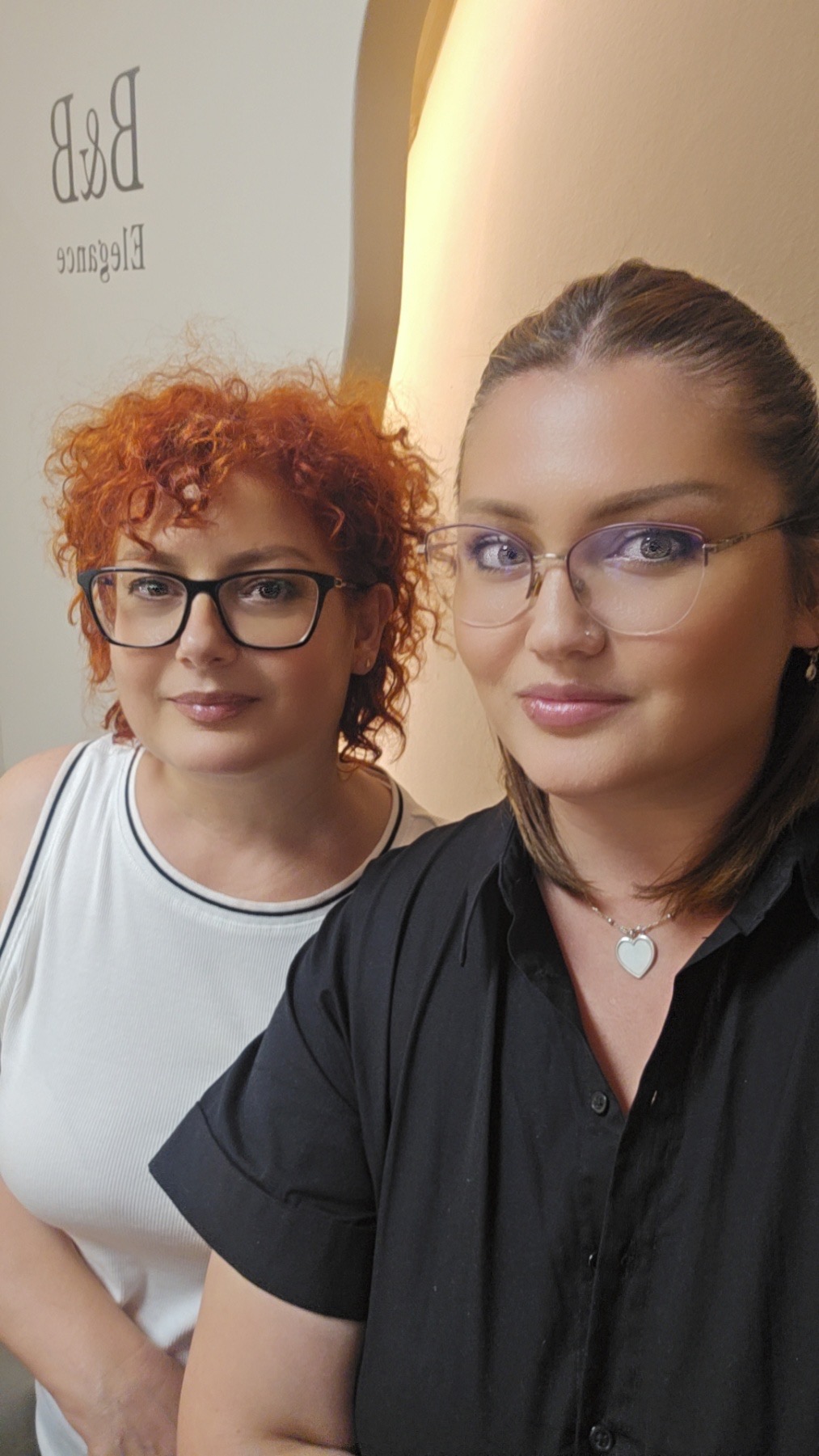 Besirja dhe Biondina, salloni B&B Elegance në Prishtinë